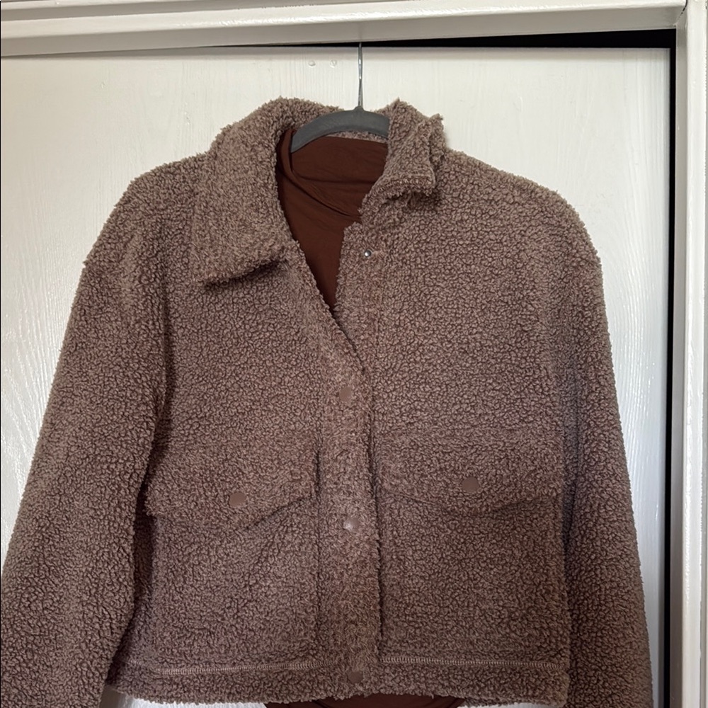 Brown Teddy Jacket with Luxurious Woolen Finish